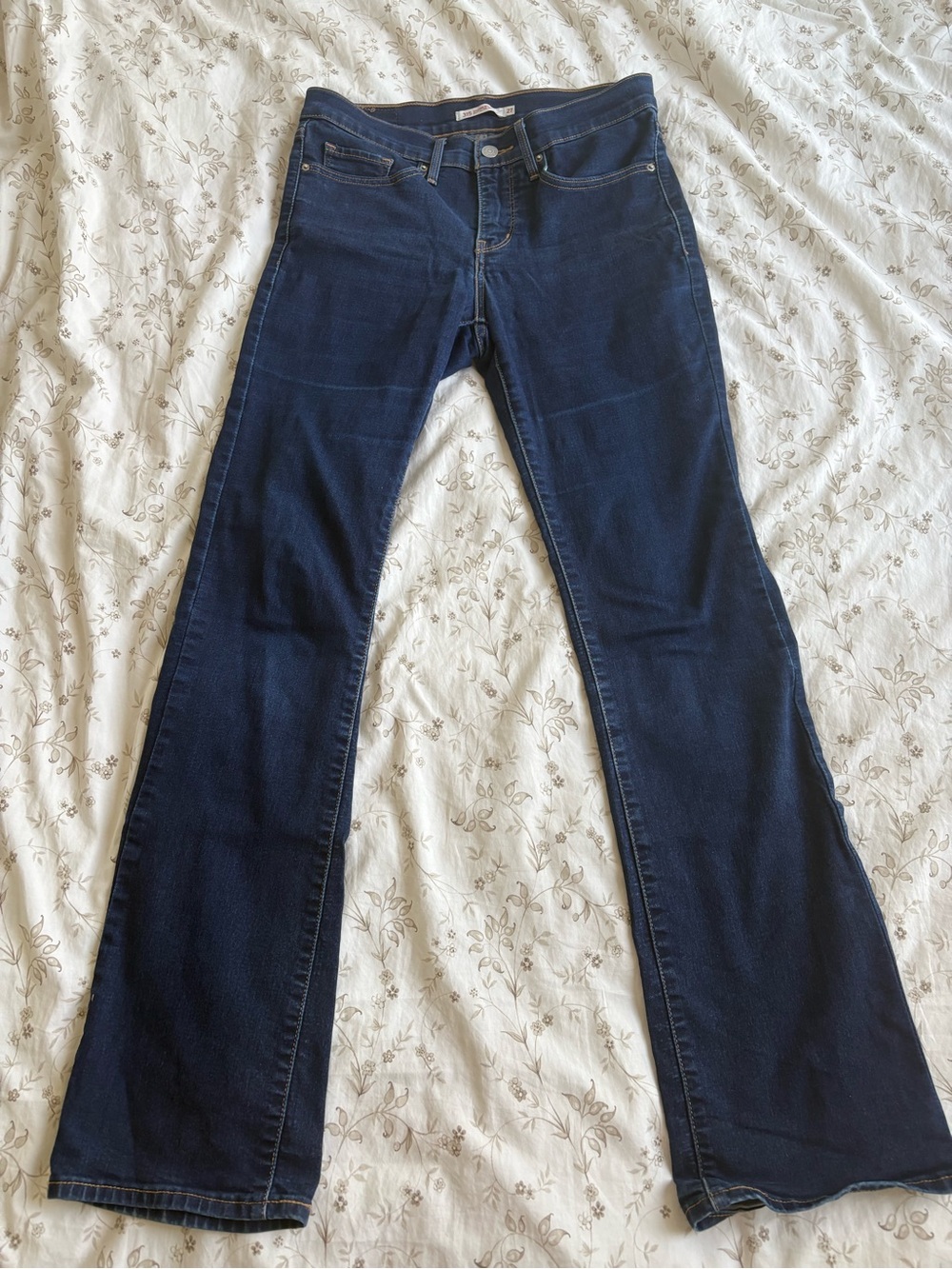 Levi’s Shaping Bootcut Jeans